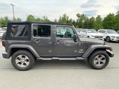 2017 Jeep Wrangler Unlimited Sahara