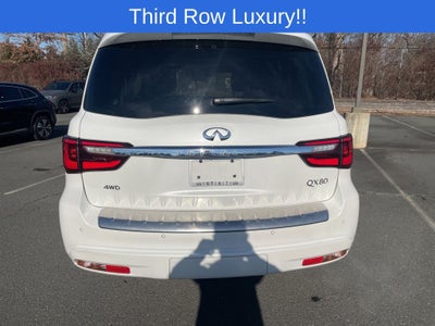 2021 INFINITI QX80 LUXE