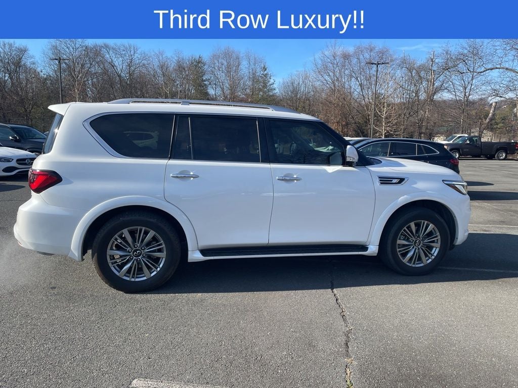 2021 INFINITI QX80 LUXE
