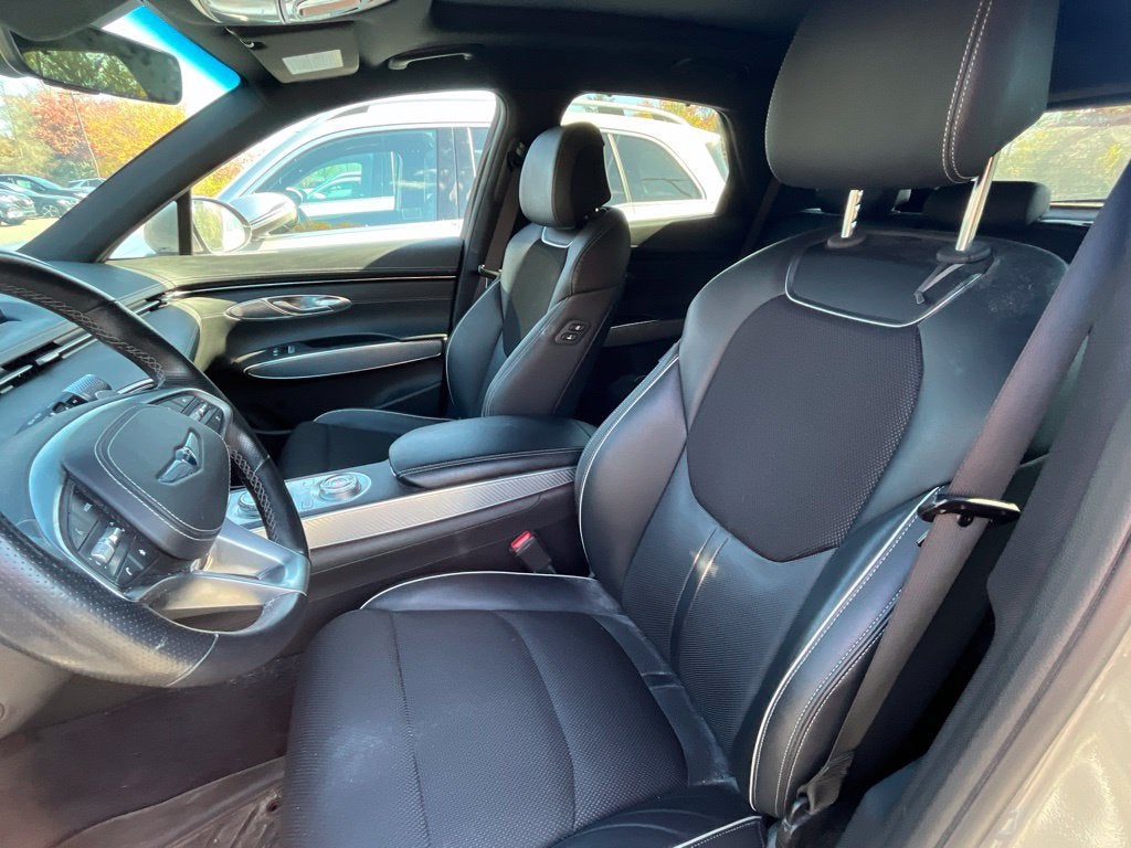 2023 Genesis GV70 2.5T