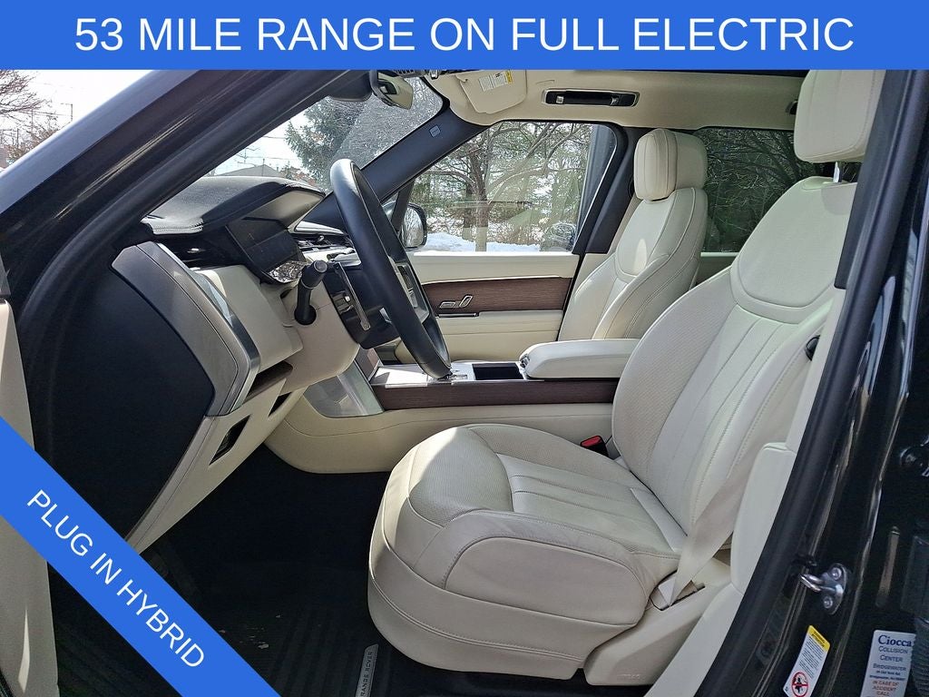 2025 Land Rover Range Rover Plug-In Hybrid SE