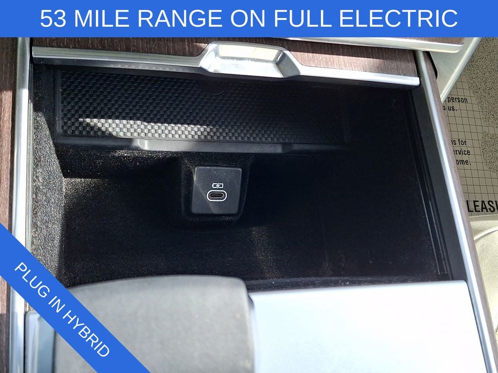 2025 Land Rover Range Rover Plug-In Hybrid SE