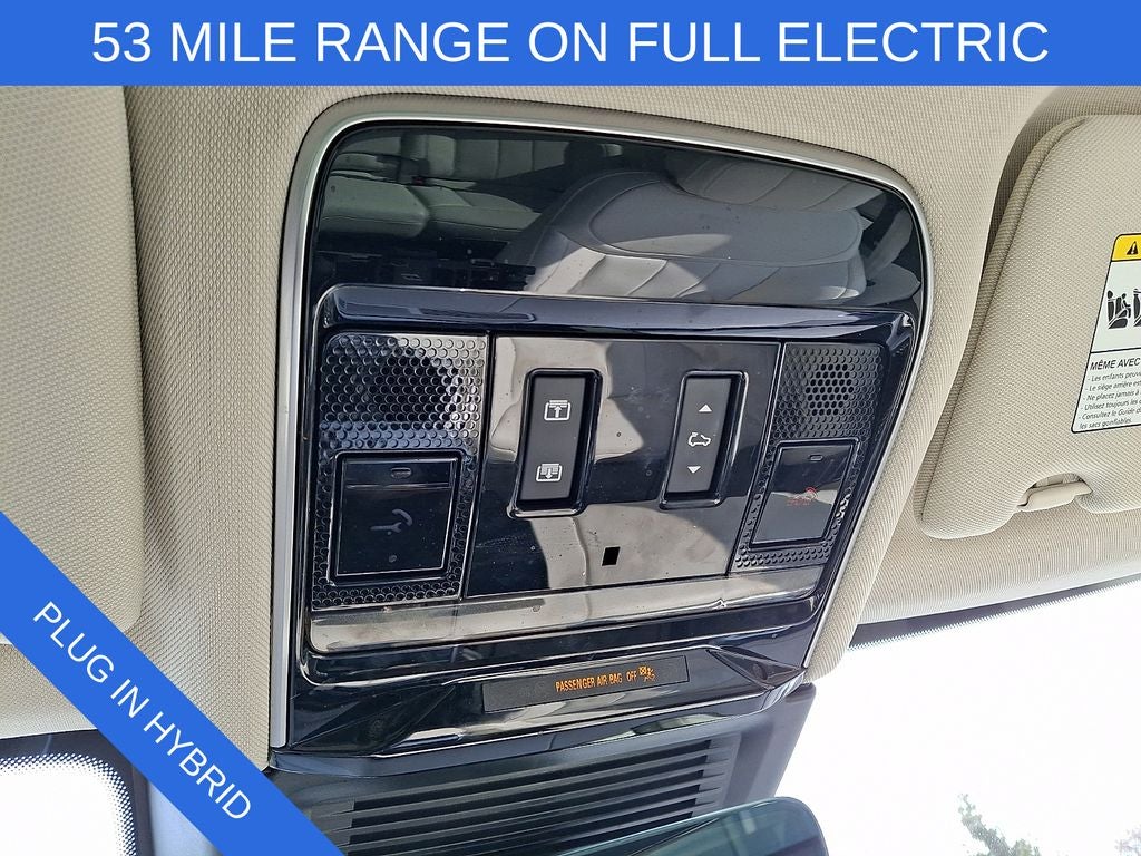 2025 Land Rover Range Rover Plug-In Hybrid SE