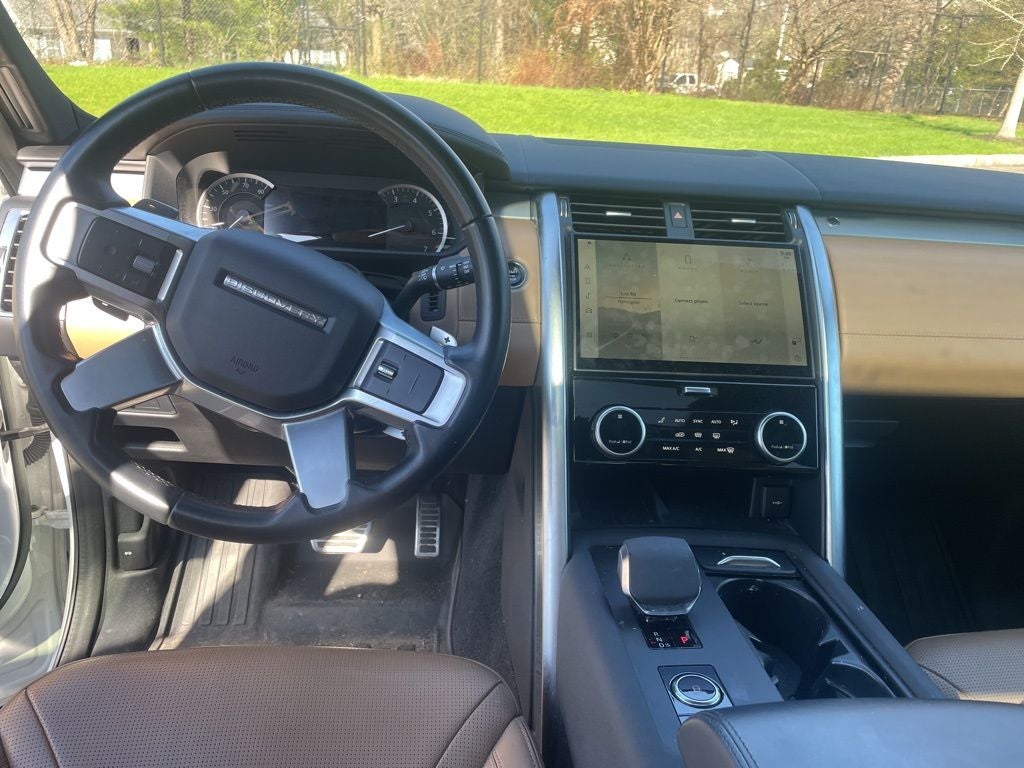 2023 Land Rover Discovery S R-Dynamic