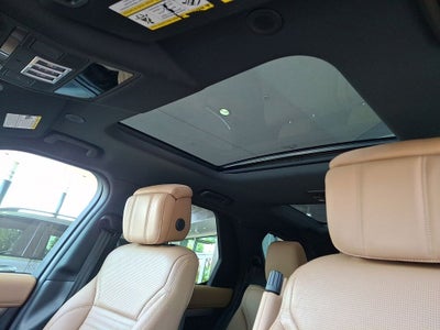 2023 Land Rover Discovery S R-Dynamic