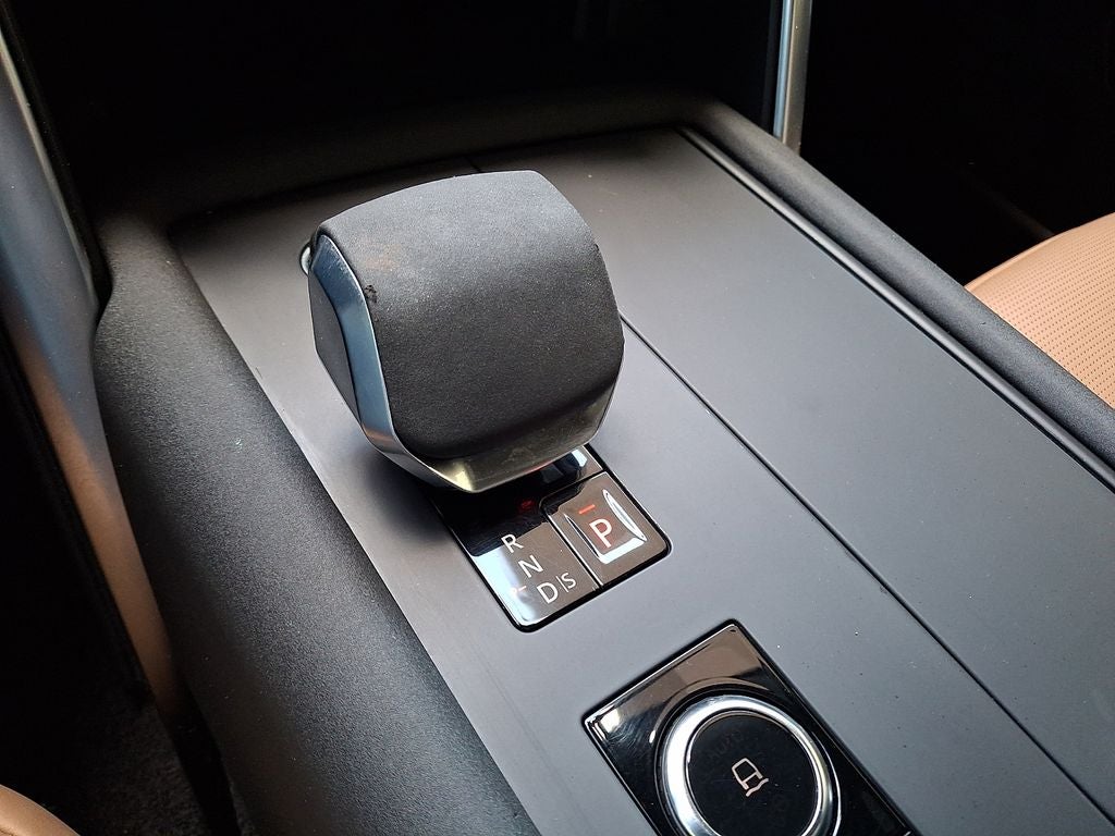 2023 Land Rover Discovery S R-Dynamic