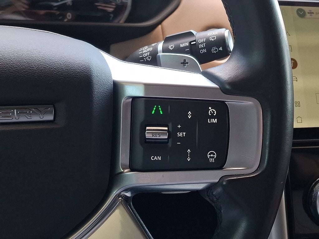 2023 Land Rover Discovery S R-Dynamic