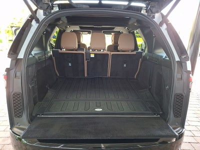 2023 Land Rover Discovery S R-Dynamic