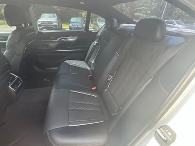 2022 BMW 7 Series 750i xDrive