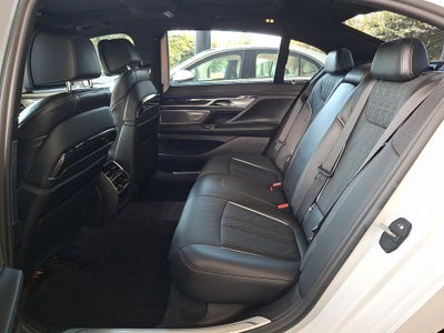 2022 BMW 7 Series 750i xDrive