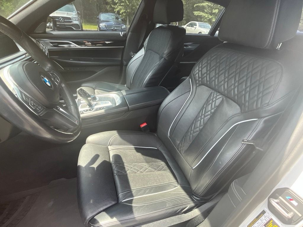 2022 BMW 7 Series 750i xDrive