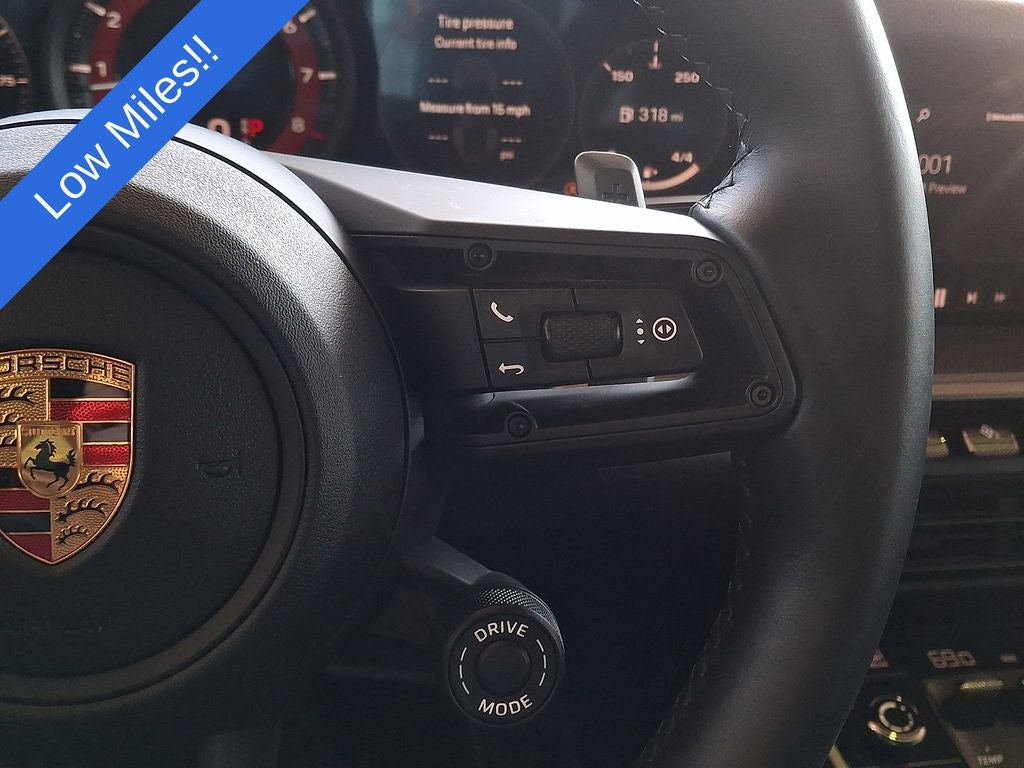2021 Porsche 911 Carrera