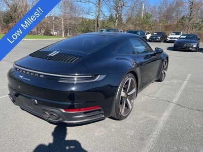 2021 Porsche 911 Carrera