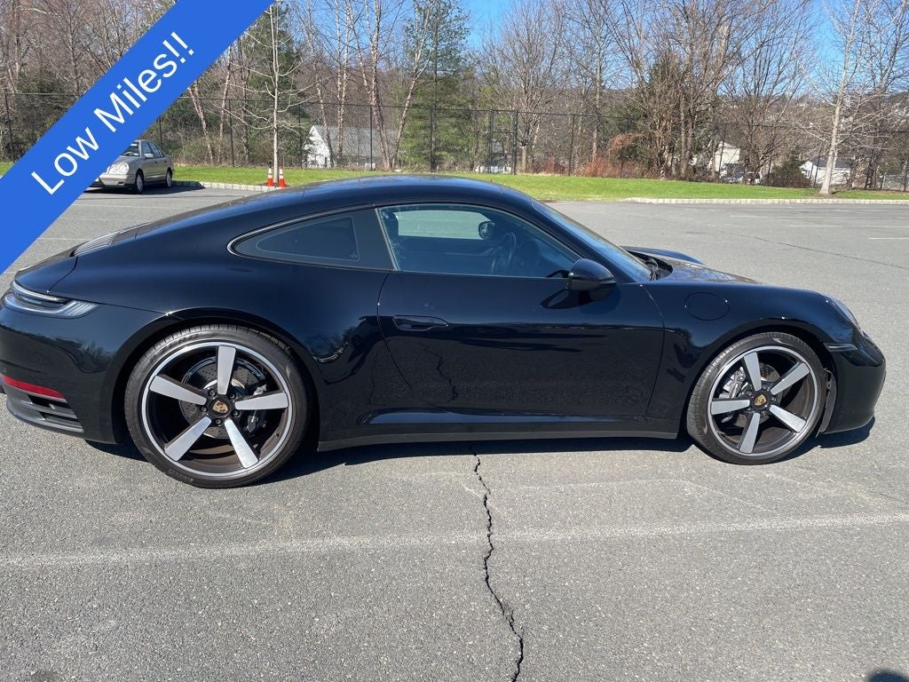 2021 Porsche 911 Carrera