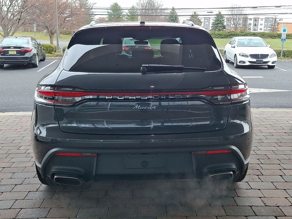2024 Porsche Macan Base