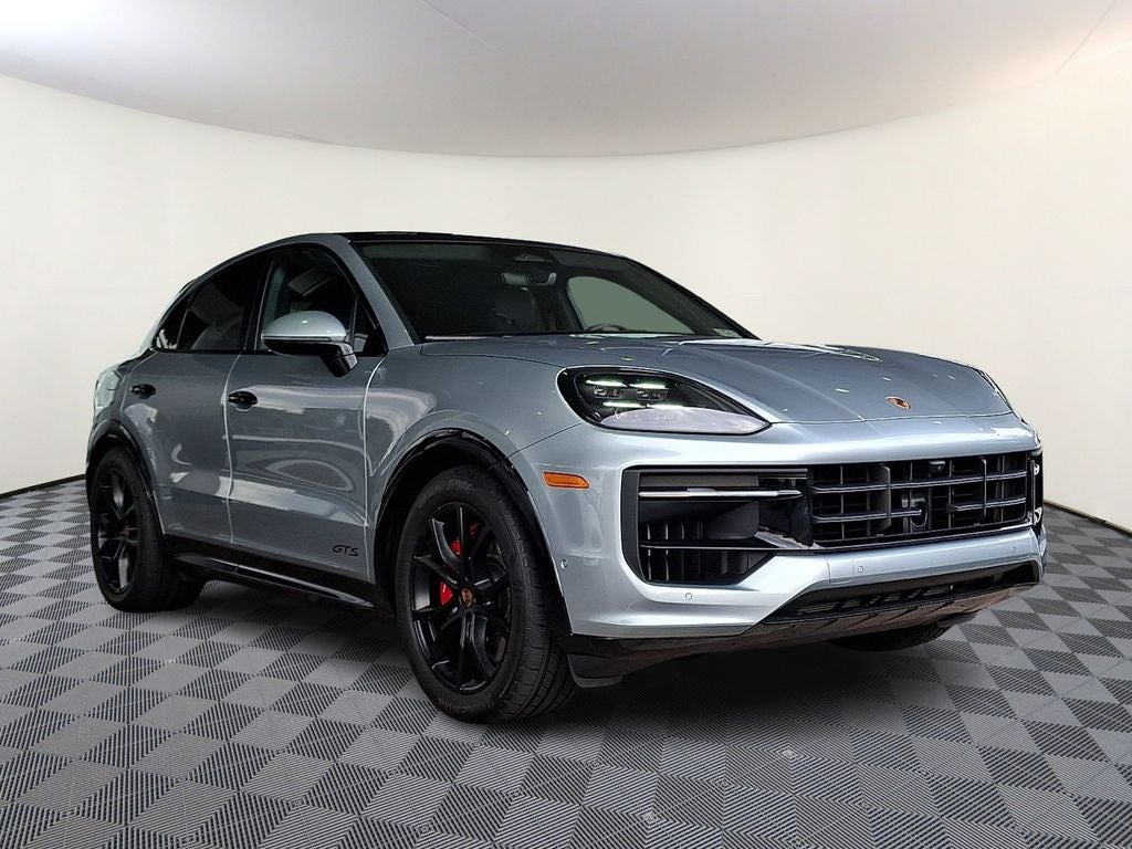 2026 Porsche Cayenne Coupe GTS