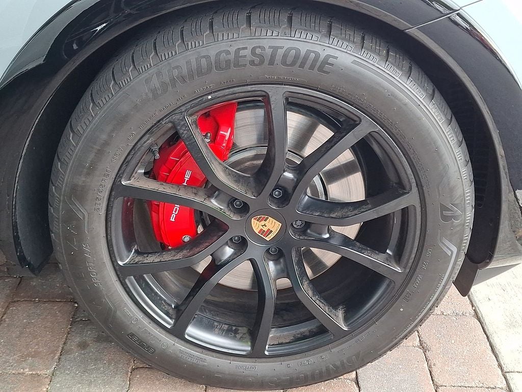 2026 Porsche Cayenne Coupe GTS