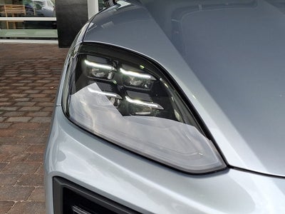 2026 Porsche Cayenne Coupe GTS