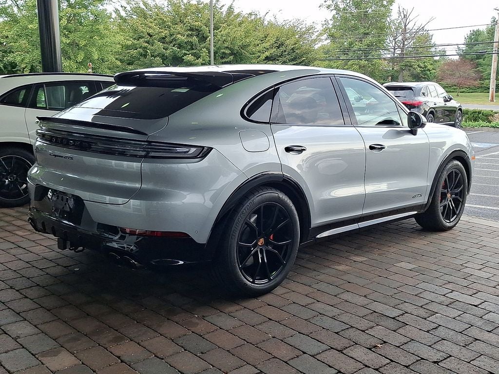 2026 Porsche Cayenne Coupe GTS