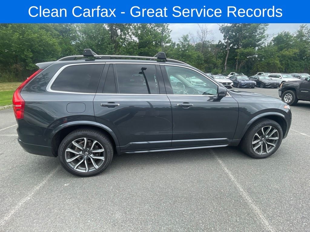 2017 Volvo XC90 T6 Momentum