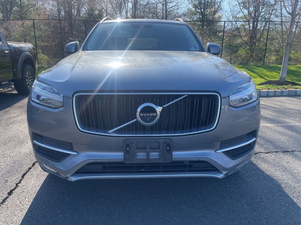 2018 Volvo XC90 T6 Momentum