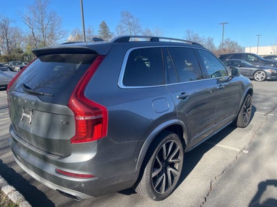 2018 Volvo XC90 T6 Momentum
