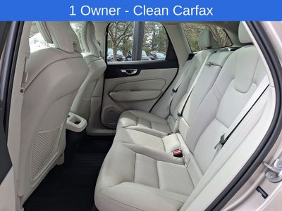 2024 Volvo XC60 B5 Plus Dark Theme