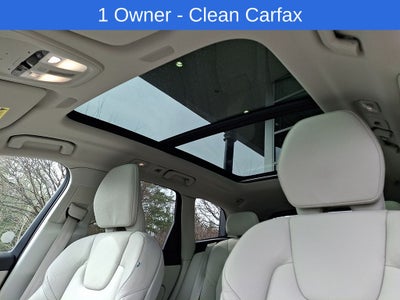 2024 Volvo XC60 B5 Plus Dark Theme