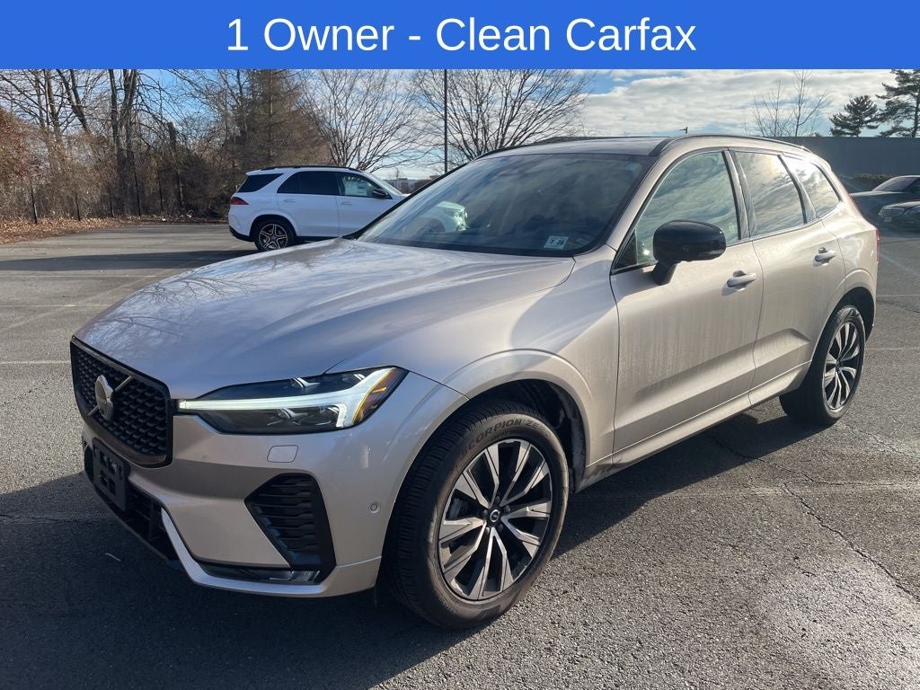 2024 Volvo XC60 B5 Plus Dark Theme