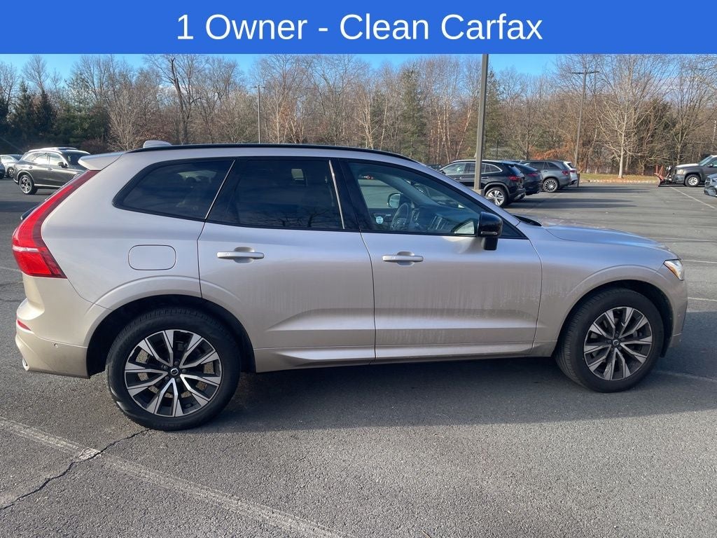2024 Volvo XC60 B5 Plus Dark Theme