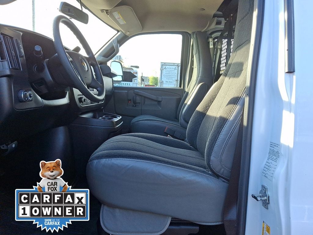 2024 Chevrolet Express 2500 Work Van Cargo