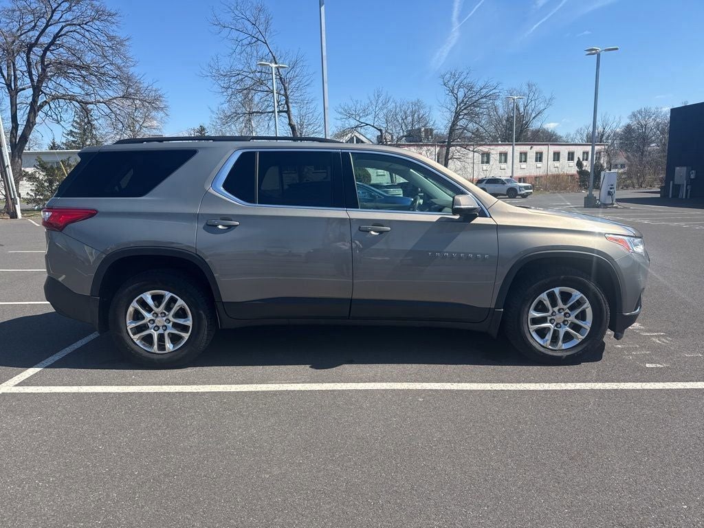 2019 Chevrolet Traverse LT Cloth w/1LT