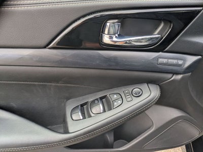 2023 Nissan Maxima Platinum
