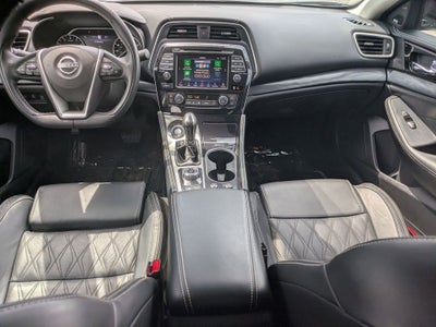 2023 Nissan Maxima Platinum