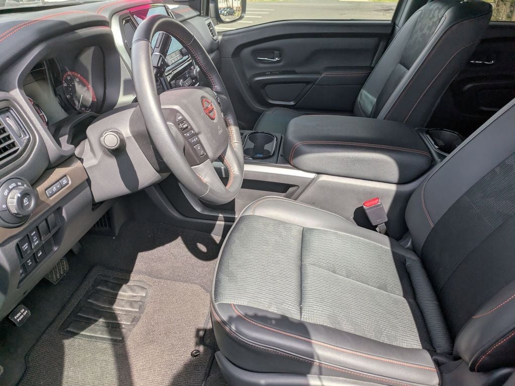 2024 Nissan Titan PRO-4X
