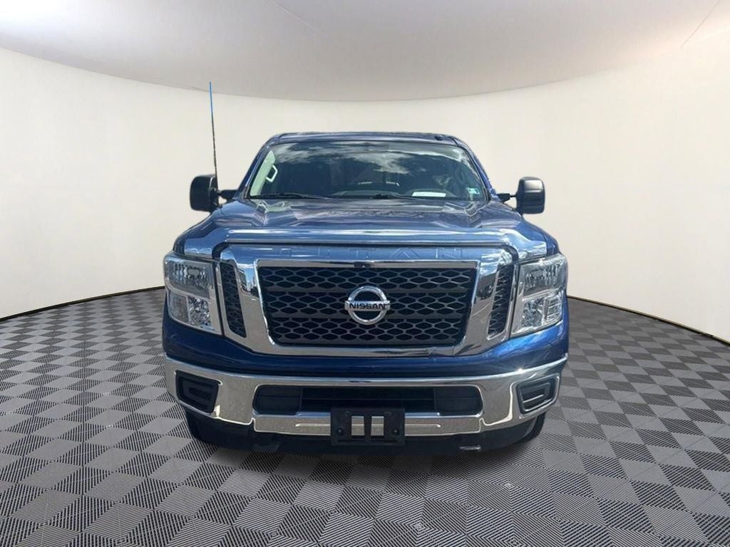 2017 Nissan Titan XD SV