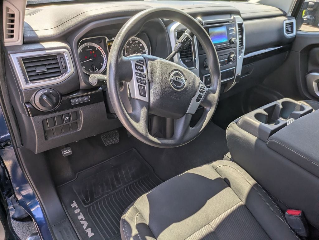 2017 Nissan Titan XD SV