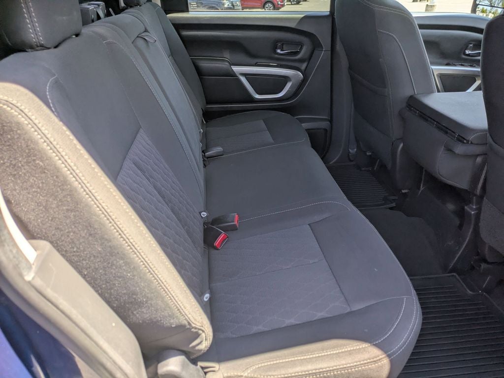 2017 Nissan Titan XD SV