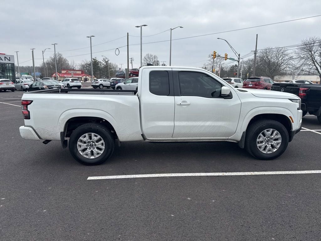 2024 Nissan Frontier SV