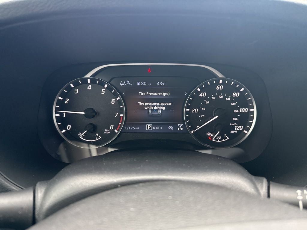 2024 Nissan Frontier SV