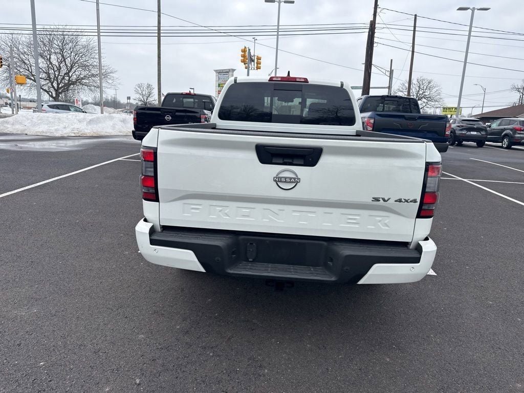 2024 Nissan Frontier SV