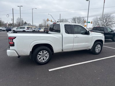 2024 Nissan Frontier SV