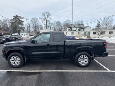 2023 Nissan Frontier SV