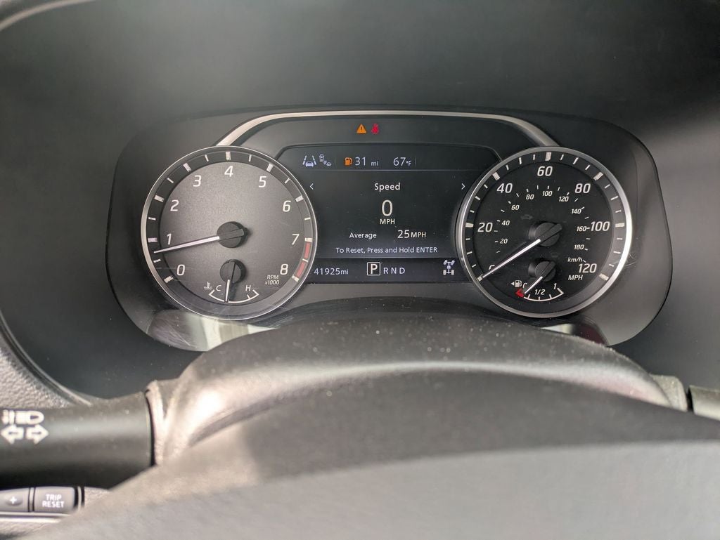 2023 Nissan Frontier SV