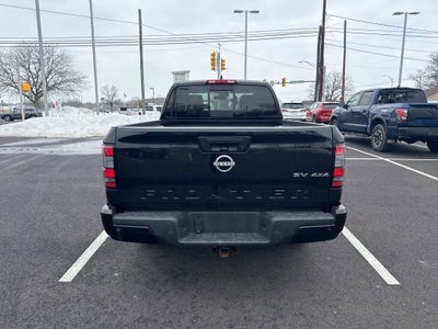 2023 Nissan Frontier SV