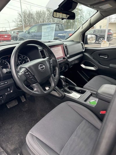 2023 Nissan Frontier SV