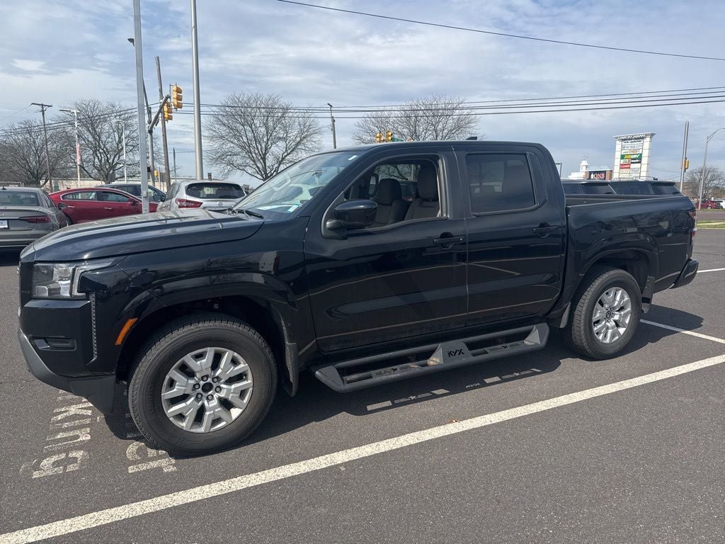 2022 Nissan Frontier SV