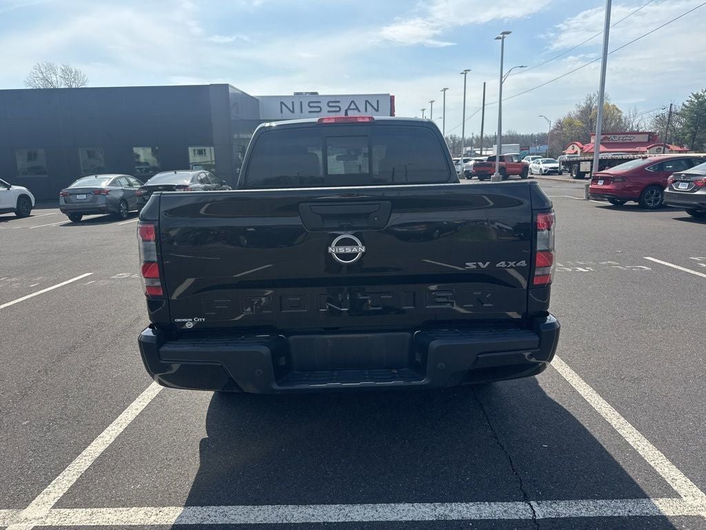 2022 Nissan Frontier SV