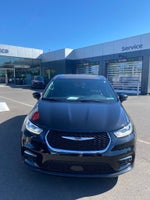 2025 Chrysler Pacifica Hybrid Select