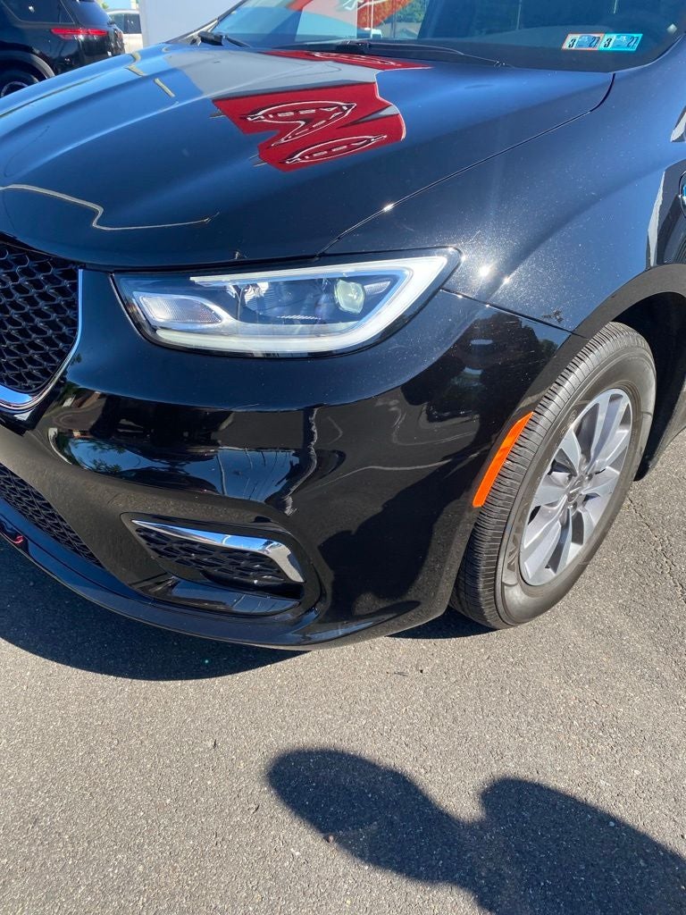 2025 Chrysler Pacifica Hybrid Select